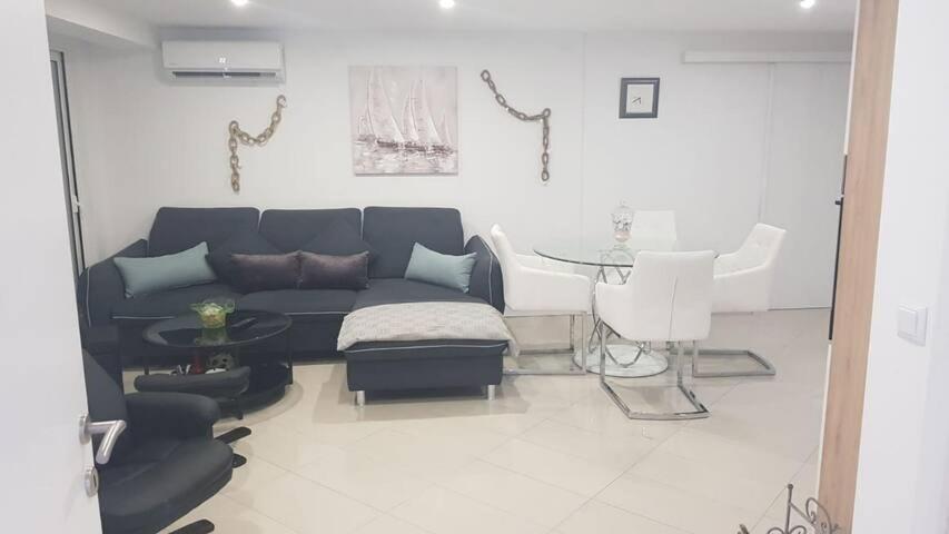Apartman Stella ロバニスカ エクステリア 写真