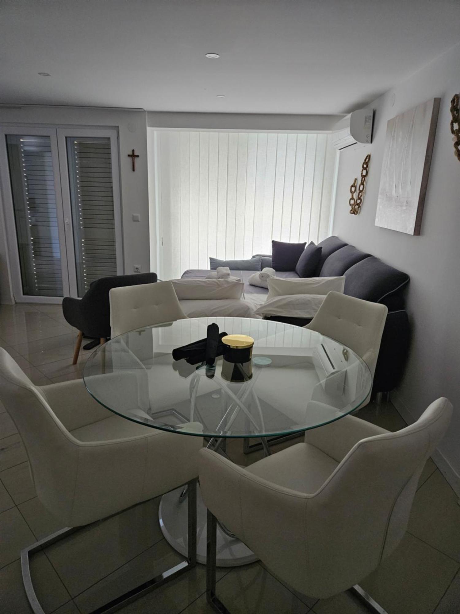 Apartman Stella ロバニスカ エクステリア 写真